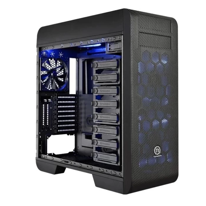Компьютерный корпус Thermaltake Core V71 TG черный без БП ATX